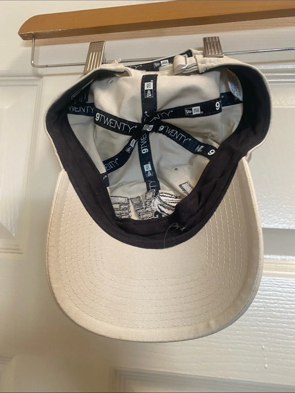 New Era Beige LOVE Performance Baseball Cap